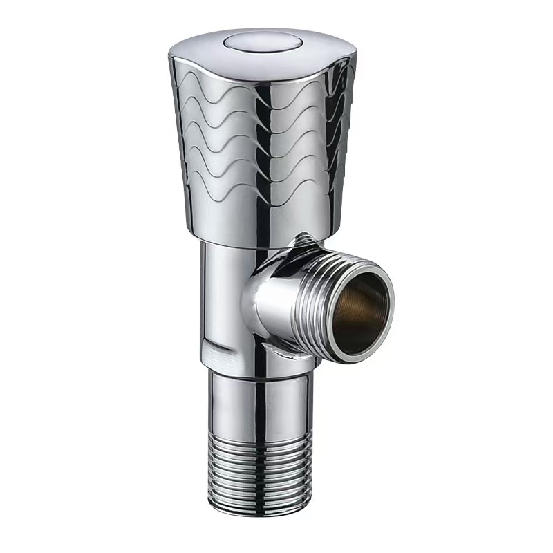 Válvula angular con patrón de ondas cromadas brillantes con acabado espello Válvula angular con patrón de ondas cromadas brillantes con acabado espello